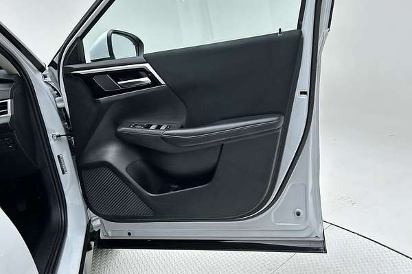 2023 Mitsubishi Outlander ES ZM