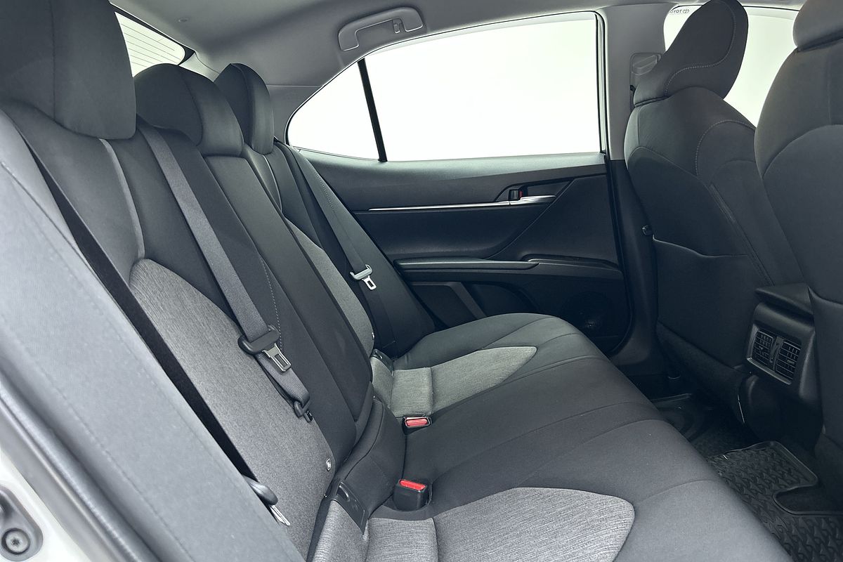 2021 Toyota Camry Ascent AXVH70R
