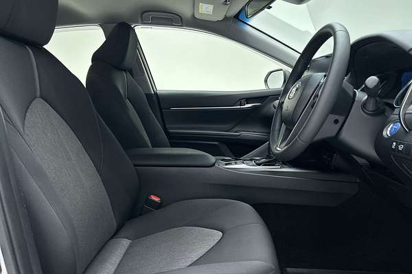 2021 Toyota Camry Ascent AXVH70R