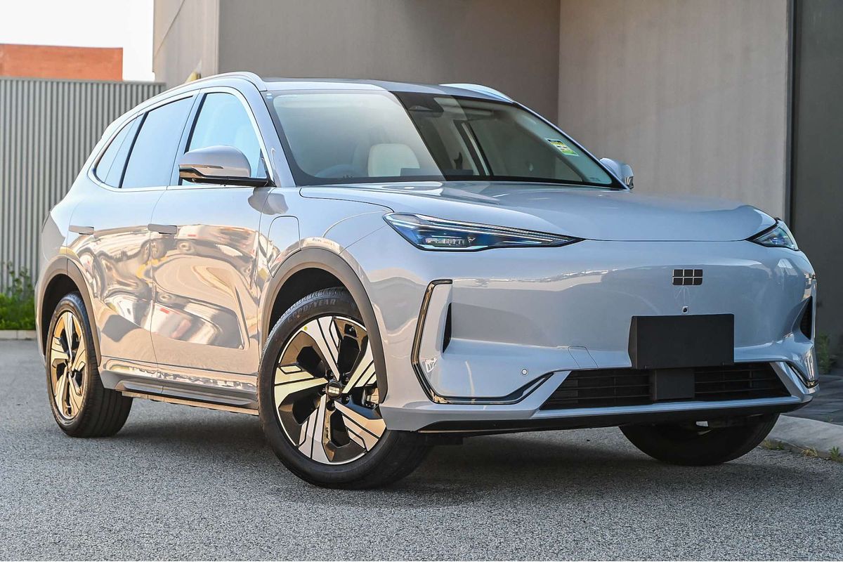 2025 Geely EX5 Inspire E245