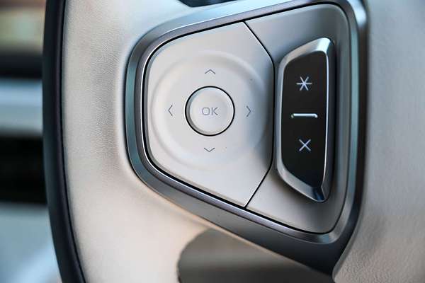 2025 Geely EX5 Inspire E245