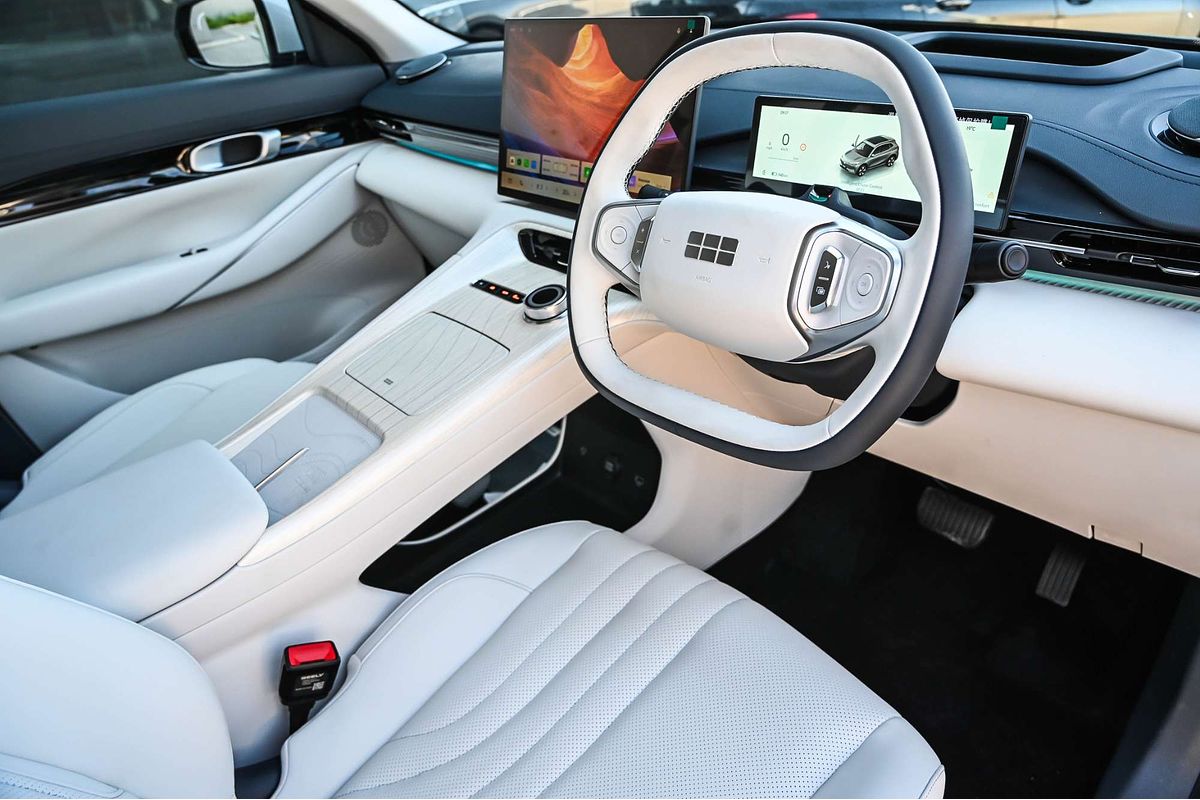 2025 Geely EX5 Inspire E245