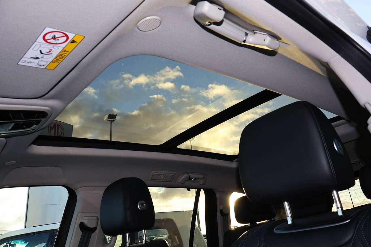 2024 GWM Tank 500 Ultra Hybrid P03