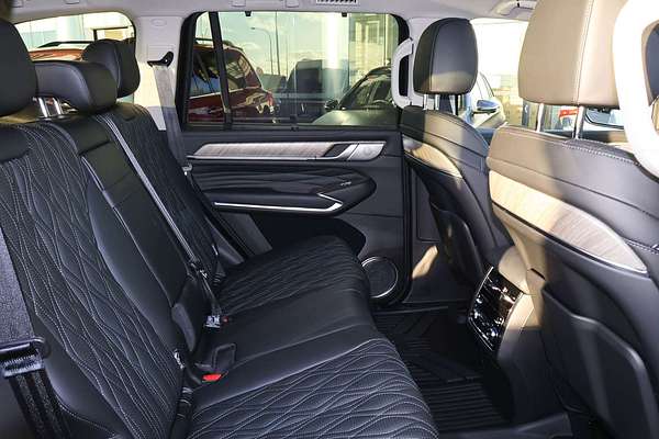 2024 GWM Tank 500 Ultra Hybrid P03