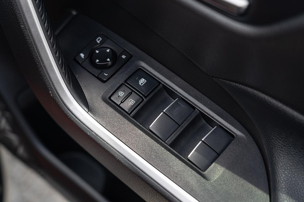 2021 Toyota RAV4 GXL MXAA52R