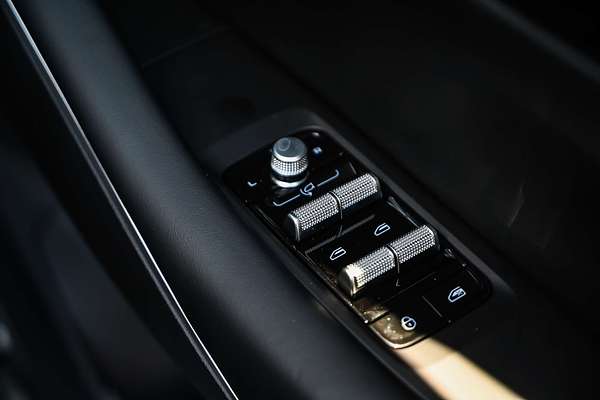 2025 Geely Starray EM-i Inspire P145