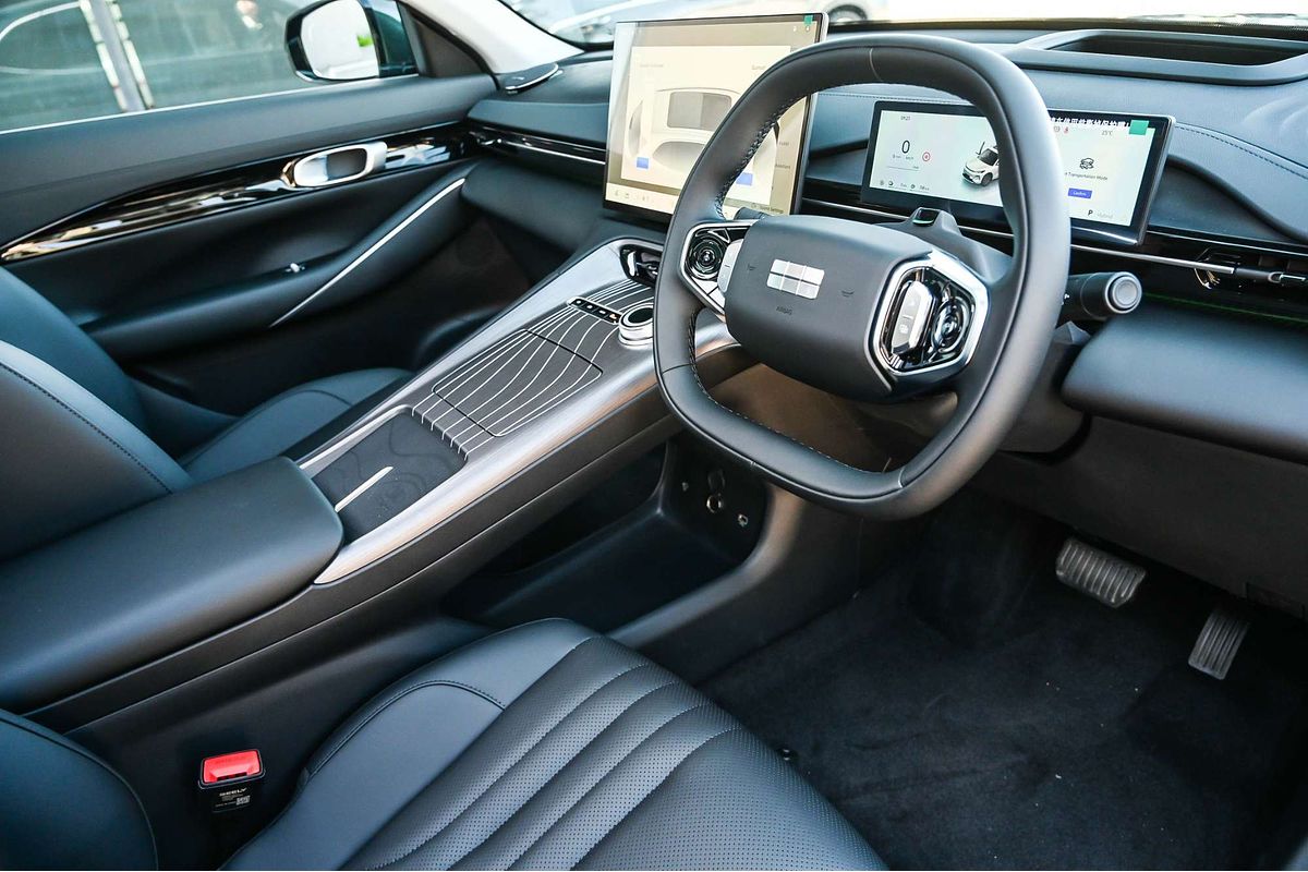 2025 Geely Starray EM-i Inspire P145