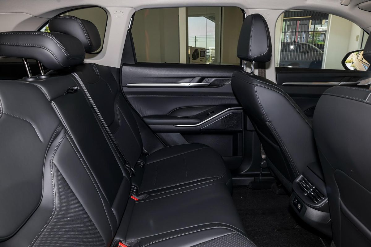 2025 GWM Haval H6 Ultra PHEV B01