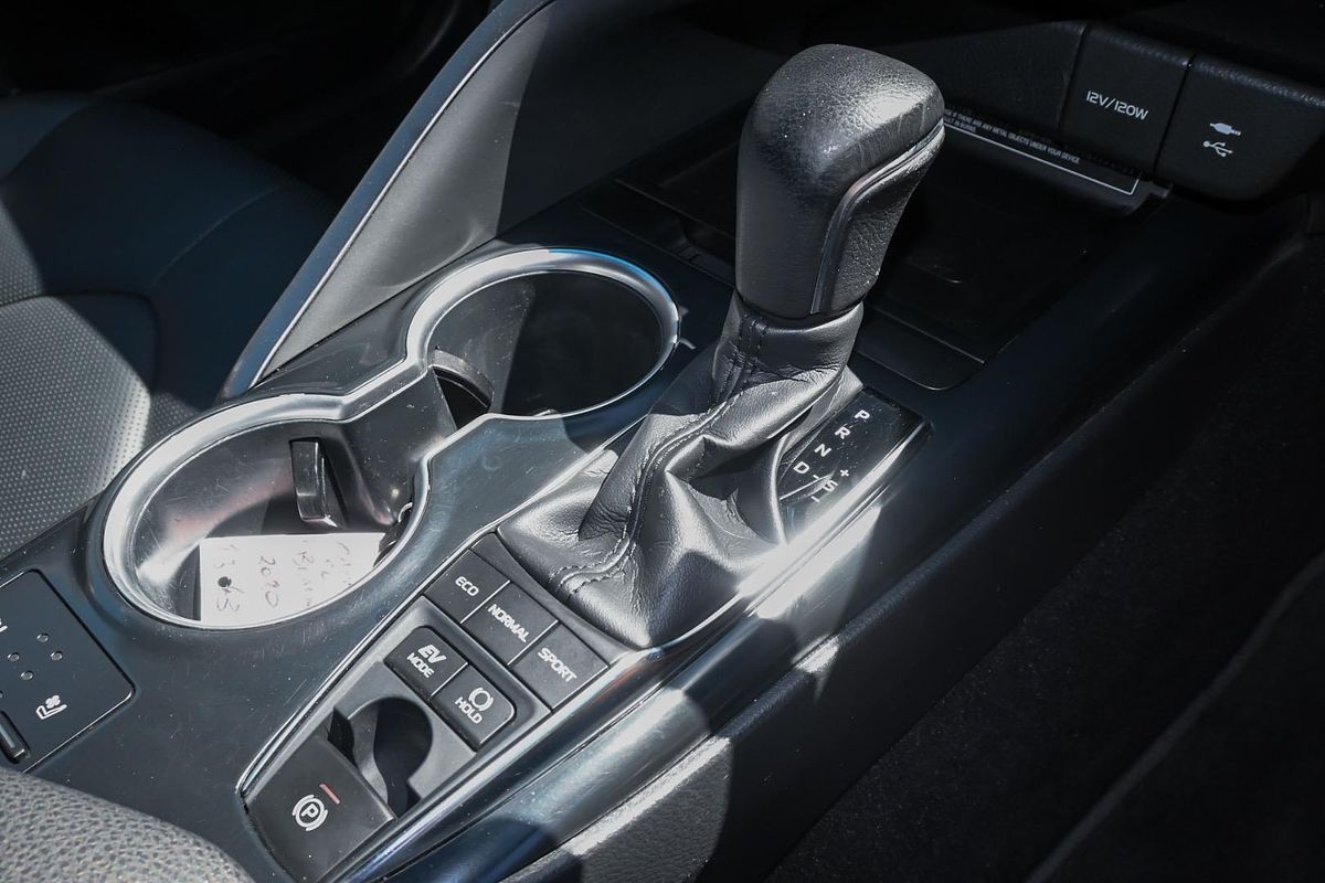 2020 Toyota Camry SL AXVH71R