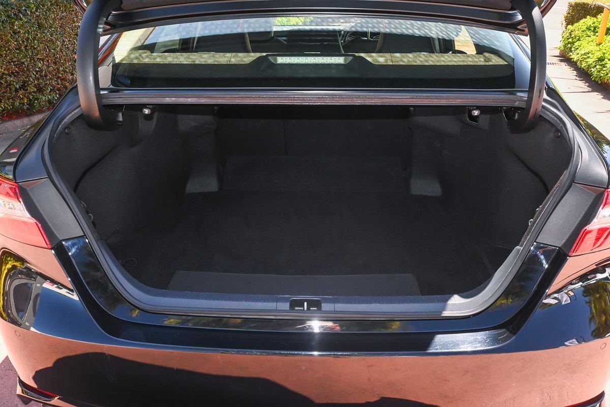 2020 Toyota Camry SL AXVH71R