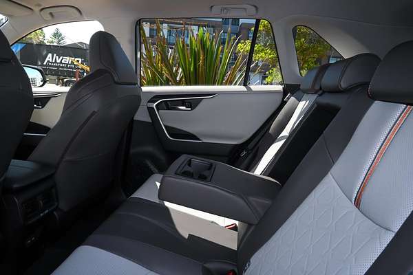 2024 Toyota RAV4 Edge AXAH54R