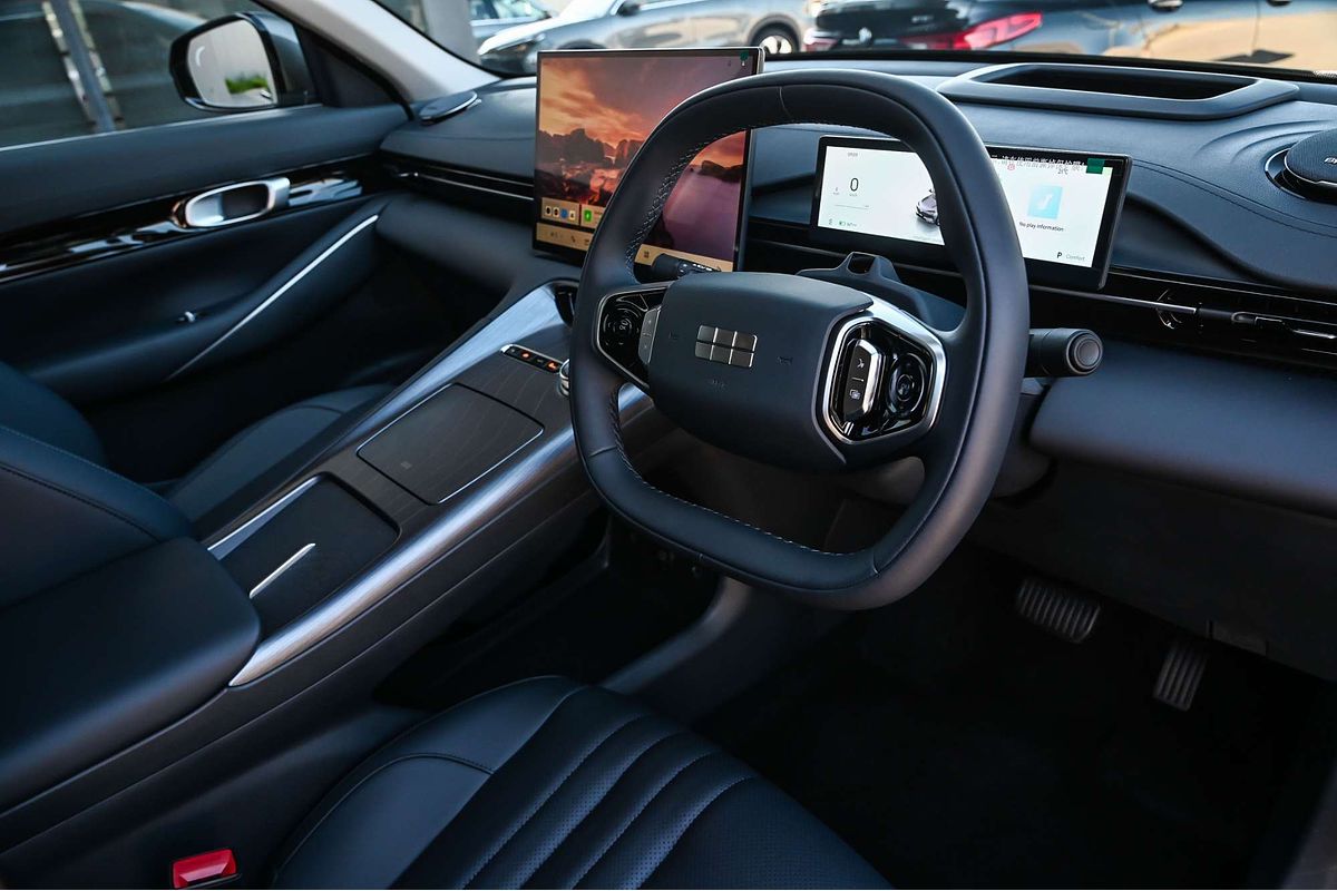 2025 Geely EX5 Inspire E245