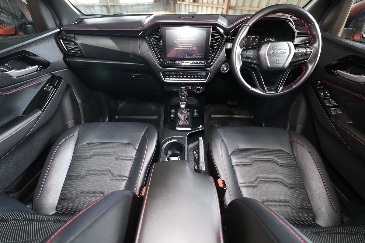 2023 Isuzu D-MAX X-TERRAIN  4X4