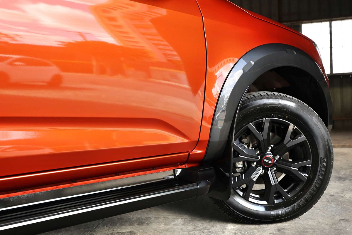 2023 Isuzu D-MAX X-TERRAIN  4X4