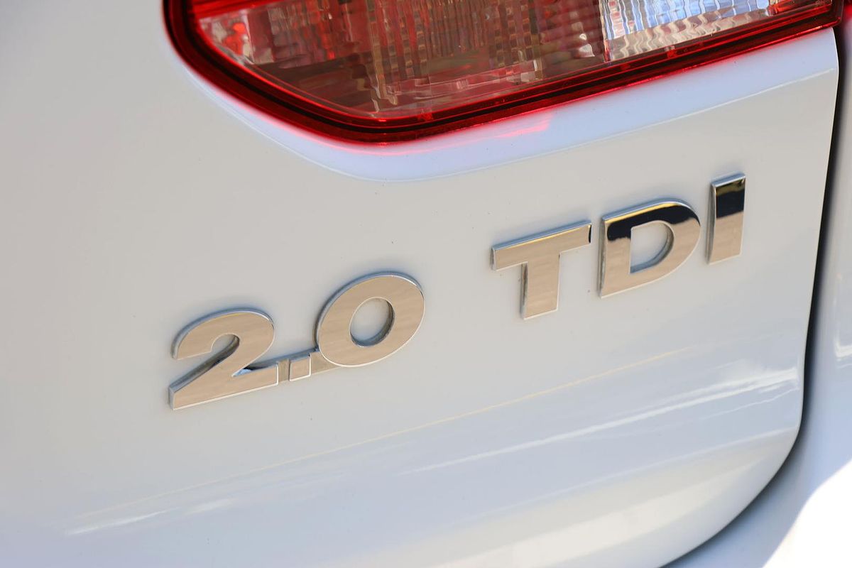 2012 Volkswagen Golf 103TDI Comfortline VI