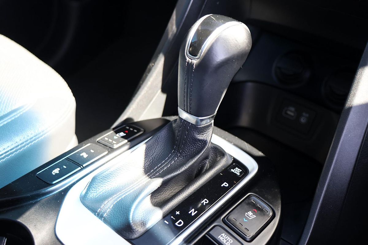 2015 Hyundai Santa Fe Highlander DM3 Series II