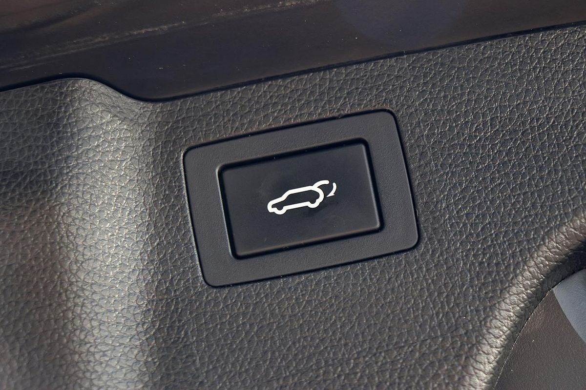 2015 Hyundai Santa Fe Highlander DM3 Series II
