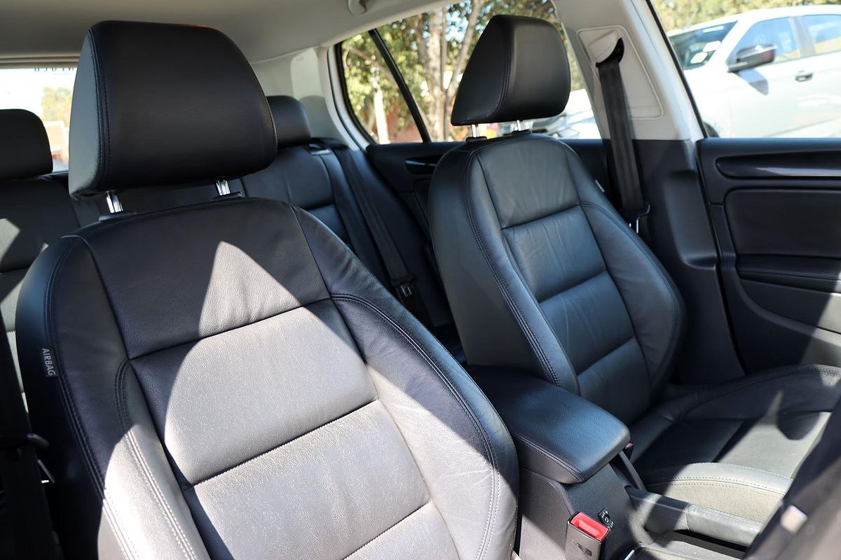2012 Volkswagen Golf 103TDI Comfortline VI