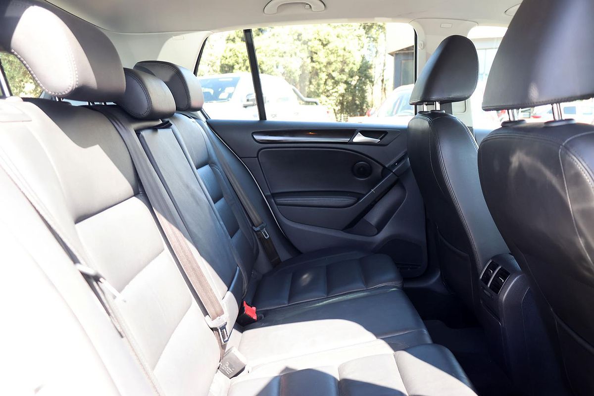 2012 Volkswagen Golf 103TDI Comfortline VI
