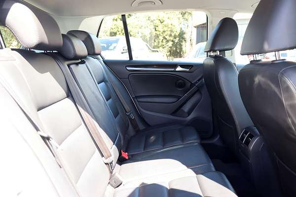 2012 Volkswagen Golf 103TDI Comfortline VI