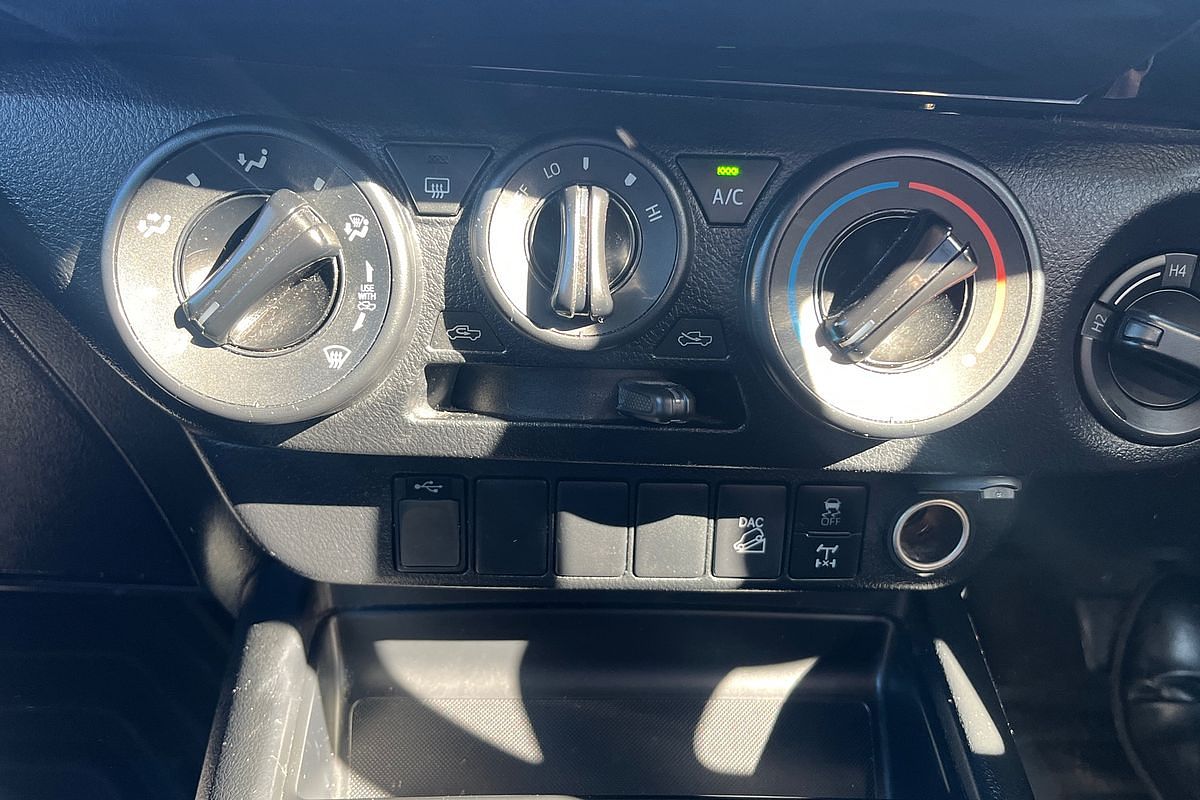 2022 Toyota Hilux SR GUN126R 4X4