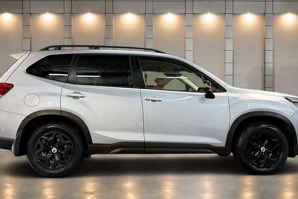 2023 Subaru Forester 2.5i S5