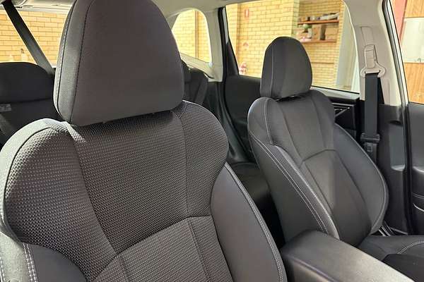 2023 Subaru Forester 2.5i S5