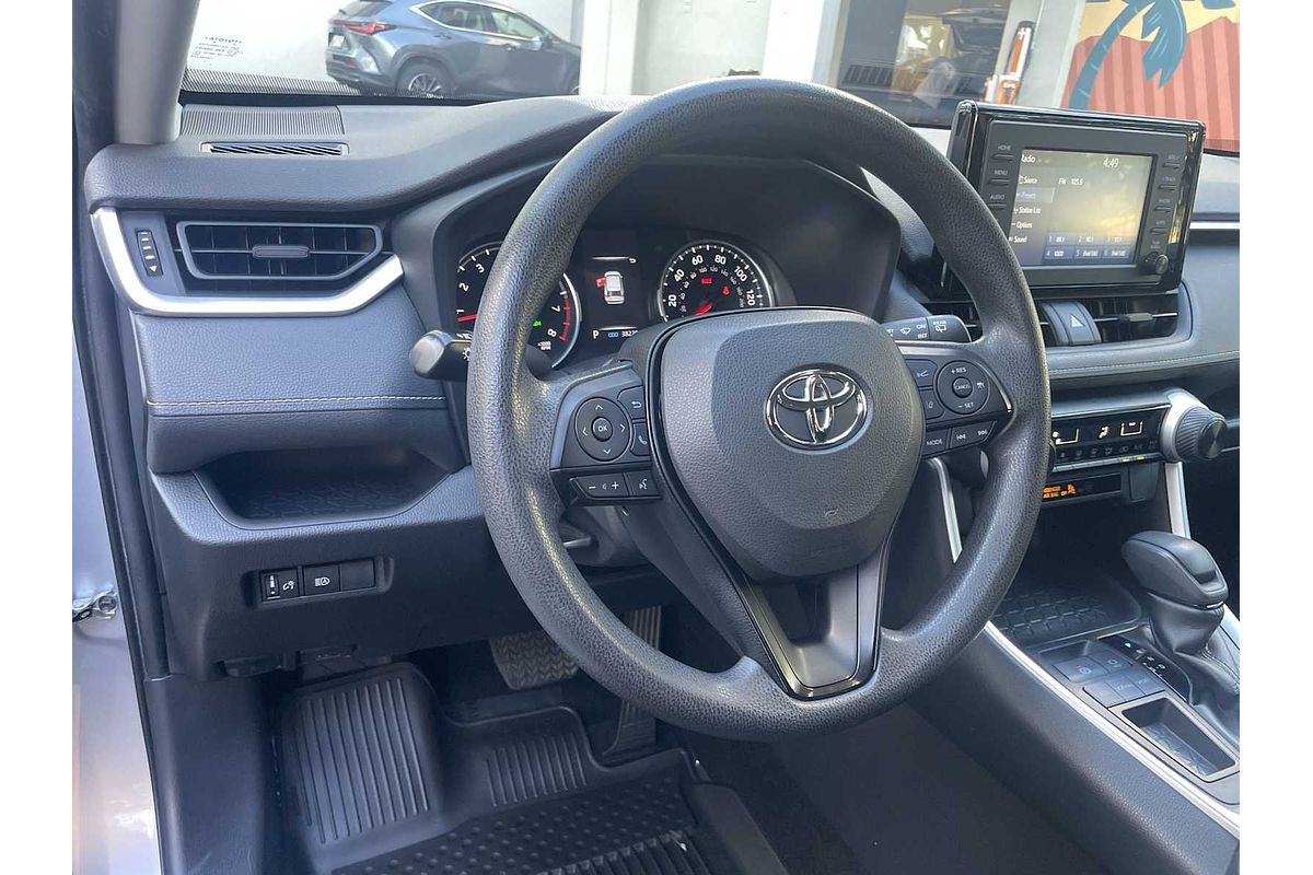 2022 Toyota RAV4 LE