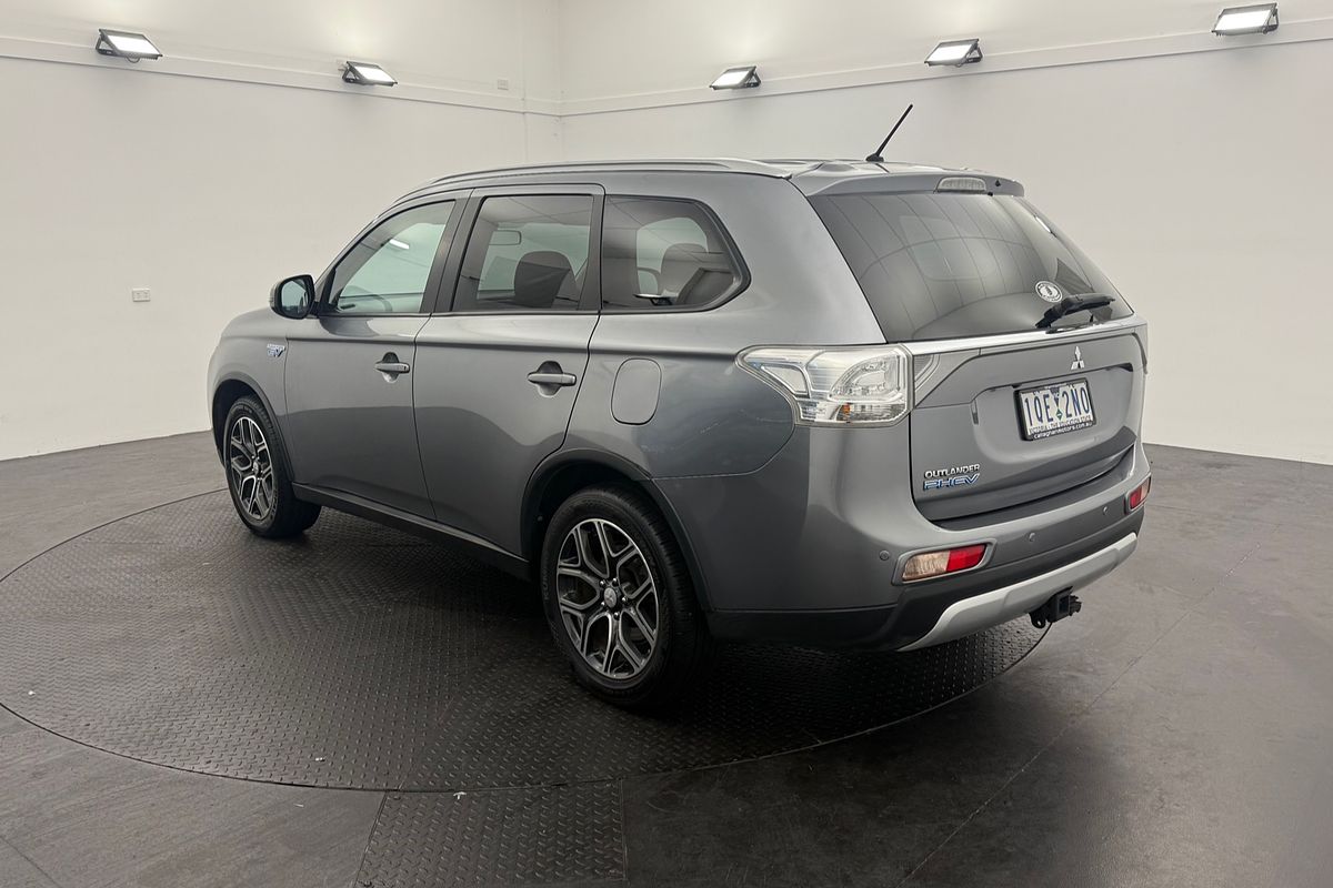 2014 Mitsubishi Outlander PHEV ZJ