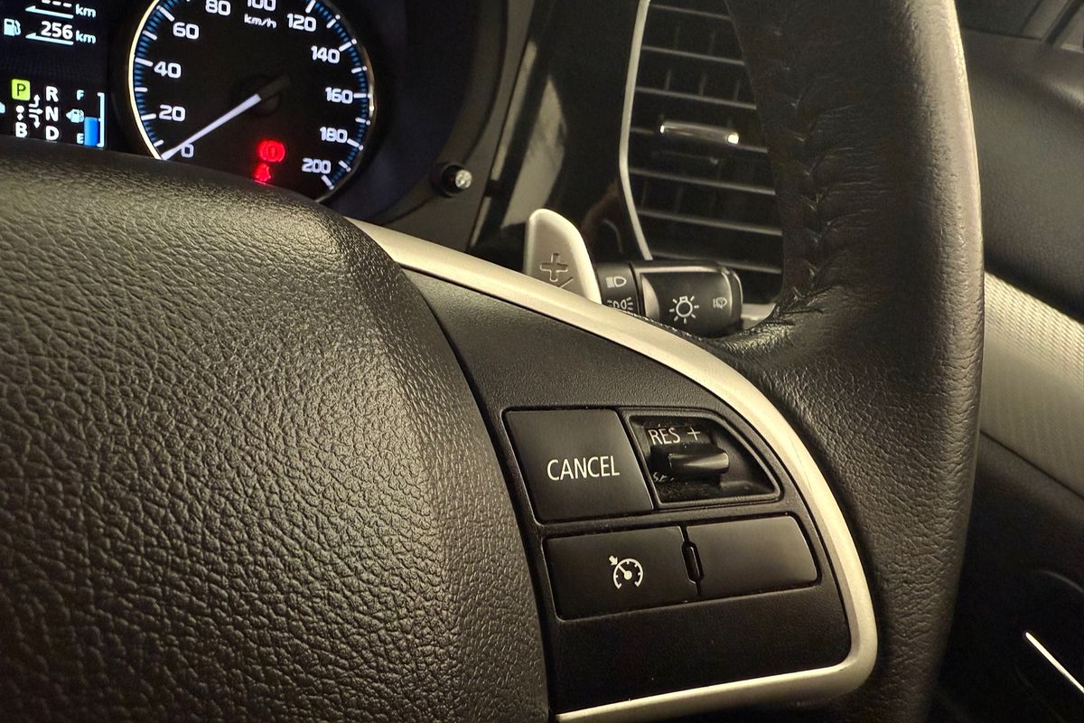 2014 Mitsubishi Outlander PHEV ZJ