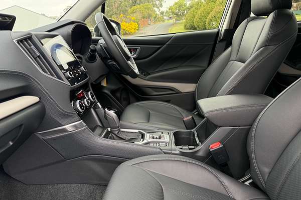 2024 Subaru Forester 2.5i-S S5
