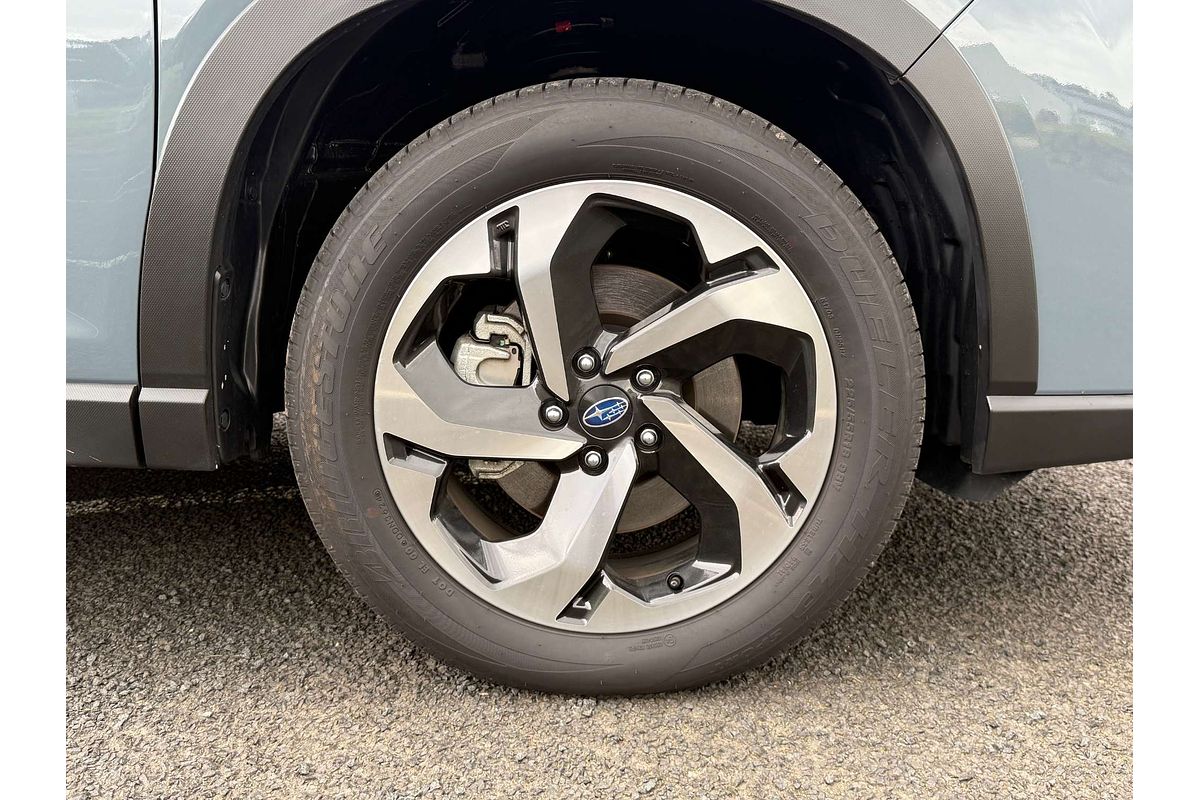 2024 Subaru Forester 2.5i-S S5