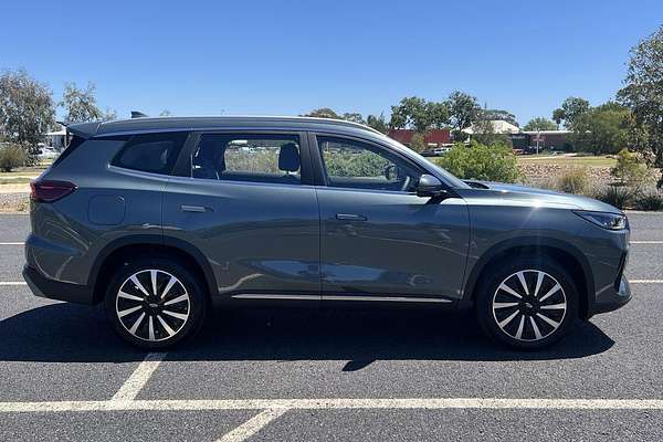 2025 Chery Tiggo 8 Super Hybrid Urban T31