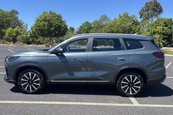 2025 Chery Tiggo 8 Super Hybrid Urban T31