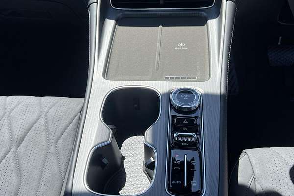 2025 Chery Tiggo 8 Super Hybrid Urban T31