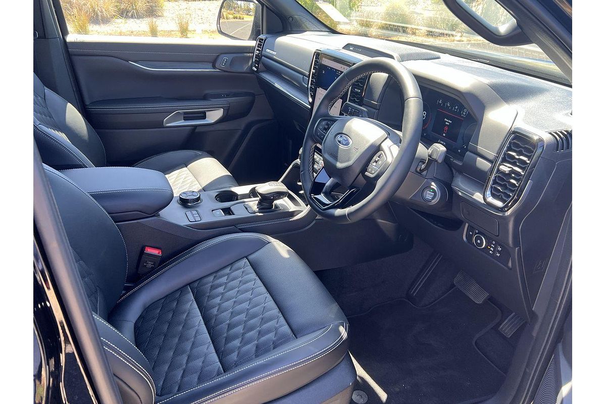 2025 Ford Ranger Platinum 4X4 3.0L