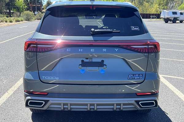 2025 Chery Tiggo 8 Super Hybrid Ultimate T31