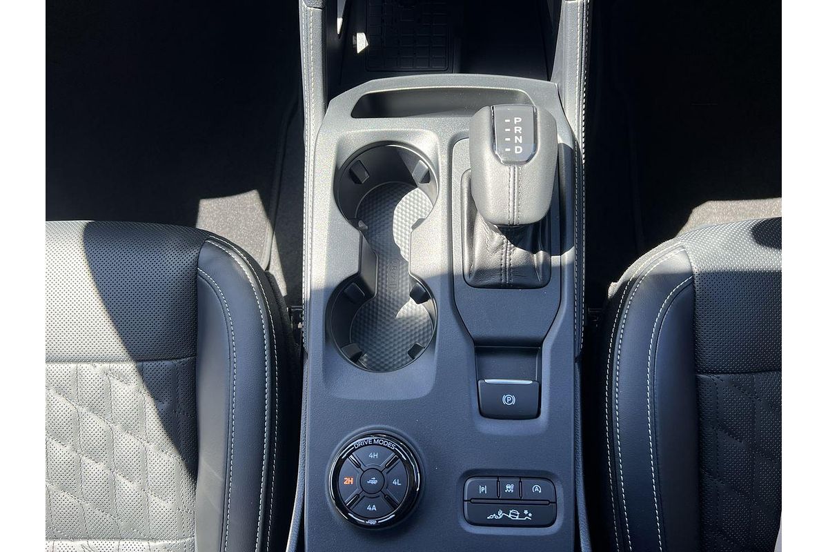 2025 Ford Ranger Platinum 4X4 3.0L