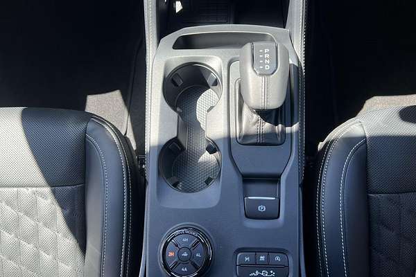 2025 Ford Ranger Platinum 4X4 3.0L