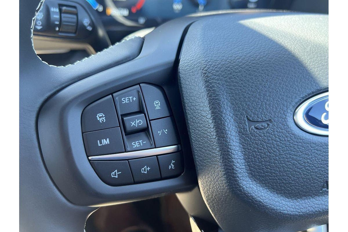 2025 Ford Ranger Platinum 4X4 3.0L