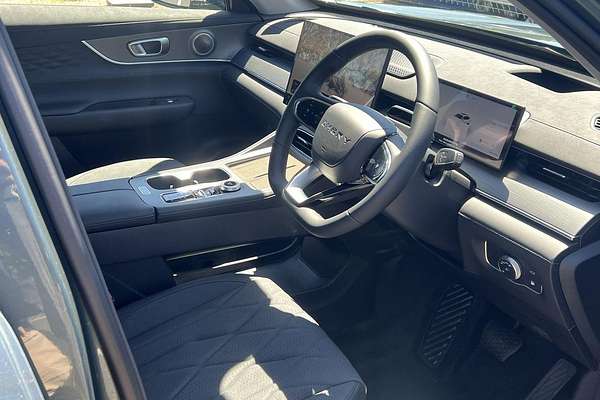 2025 Chery Tiggo 8 Super Hybrid Ultimate T31