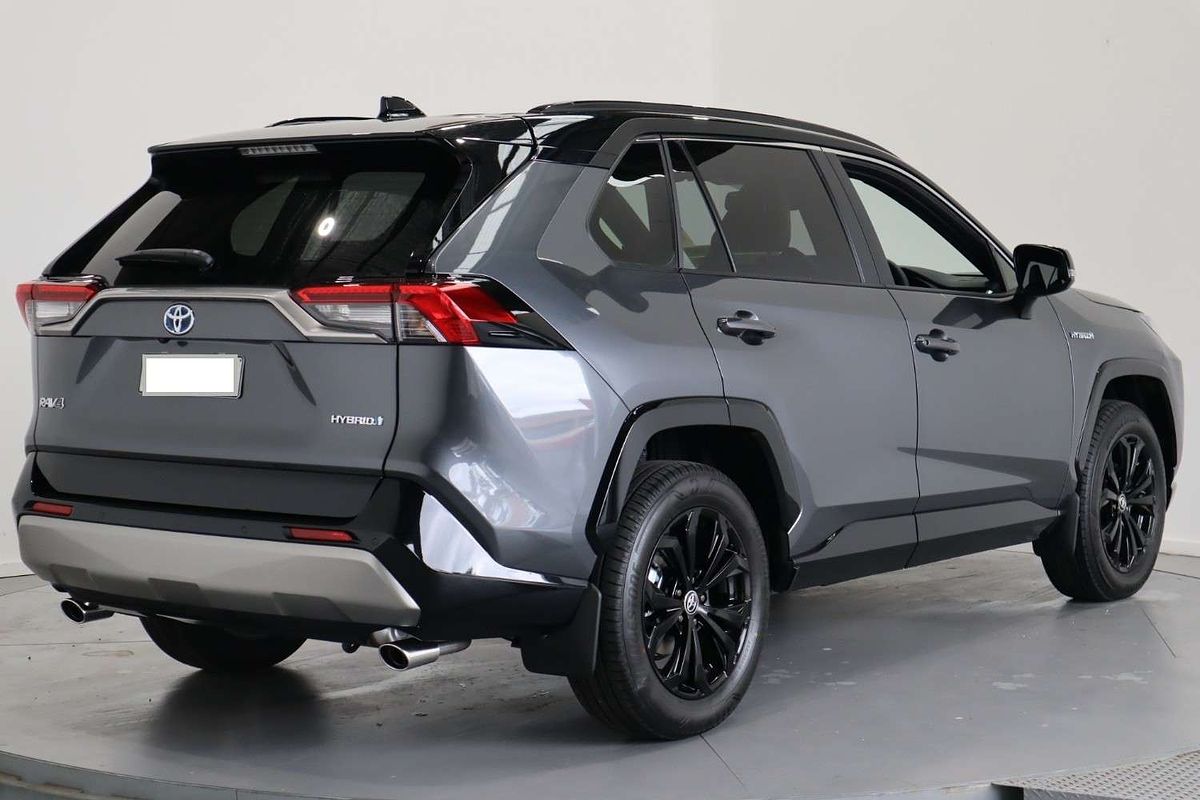 2022 Toyota RAV4 XSE AXAH54R