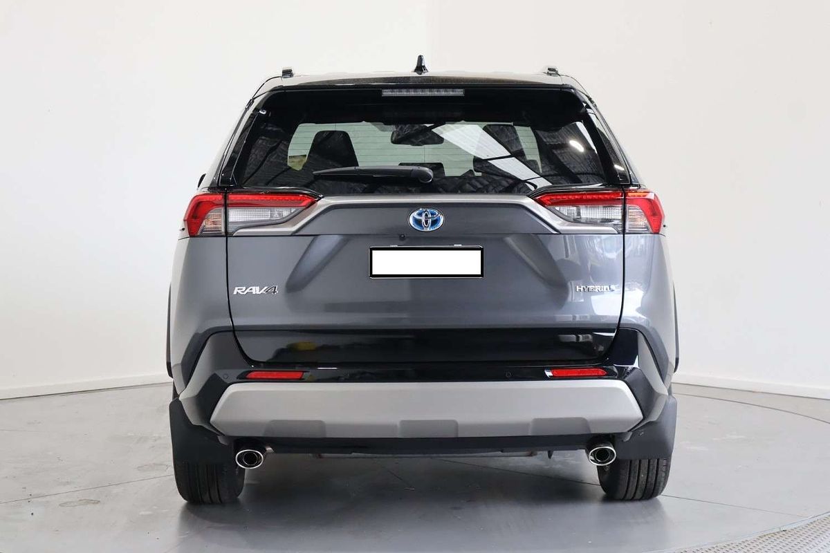 2022 Toyota RAV4 XSE AXAH54R