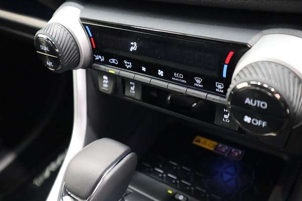 2022 Toyota RAV4 XSE AXAH54R