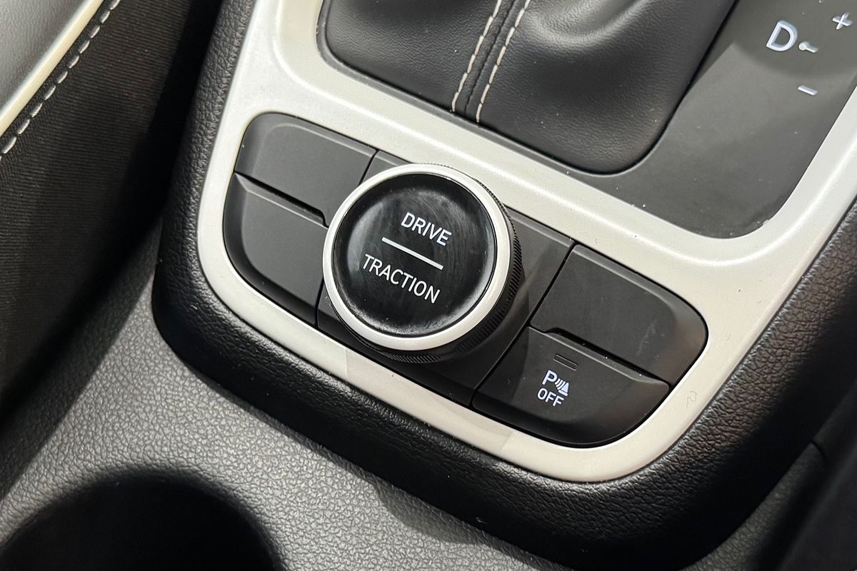 2023 Hyundai Venue Elite QX.V5