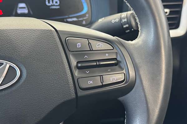 2023 Hyundai Venue Elite QX.V5