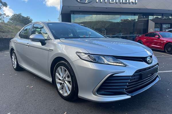 2024 Toyota Camry Ascent AXVH70R