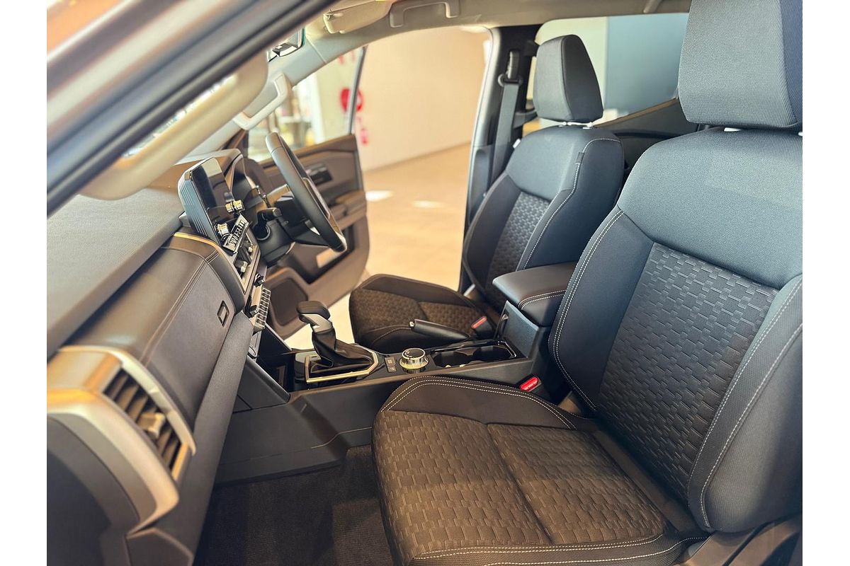 2025 Mitsubishi Triton GLS MV 4X4