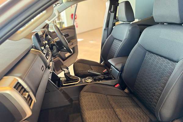2025 Mitsubishi Triton GLS MV 4X4