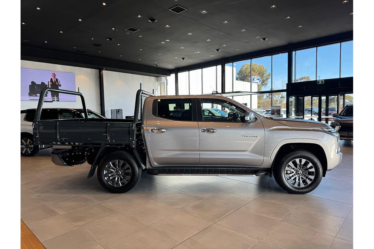 2025 Mitsubishi Triton GLS MV 4X4
